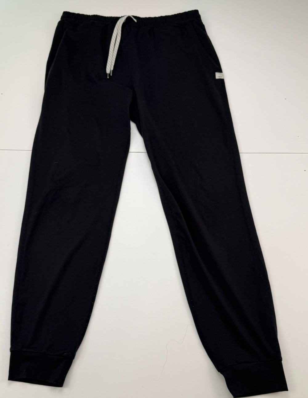Vuori Performance Jogger Womens Medium Black Knit Sweatpants Lounge Pants